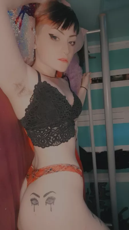 I heard y'all like hairy girls😏❤️