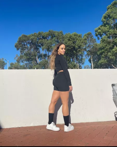 I hope my ass jiggles when i walk in these