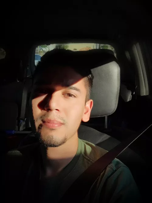 I just want to say hi!😁