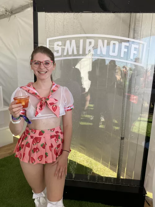 I like to dress up and put stuff in my Butt.