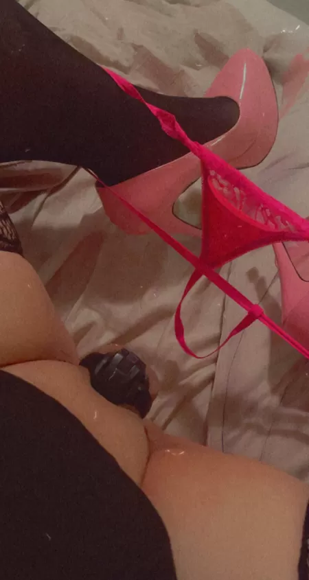 I love being in my little cage🤭