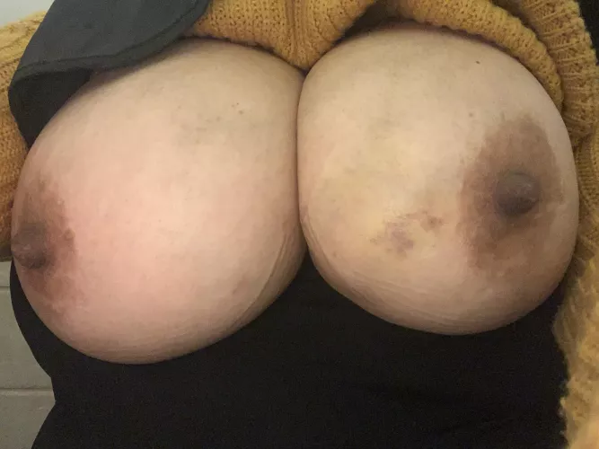 I love sucking adn biitng my wifes thick nipples! Who wants a try?