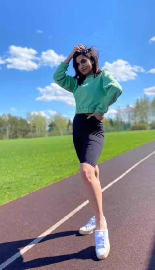 I made a pie, but the main dessert is waiting for you in the bedroom😏殺