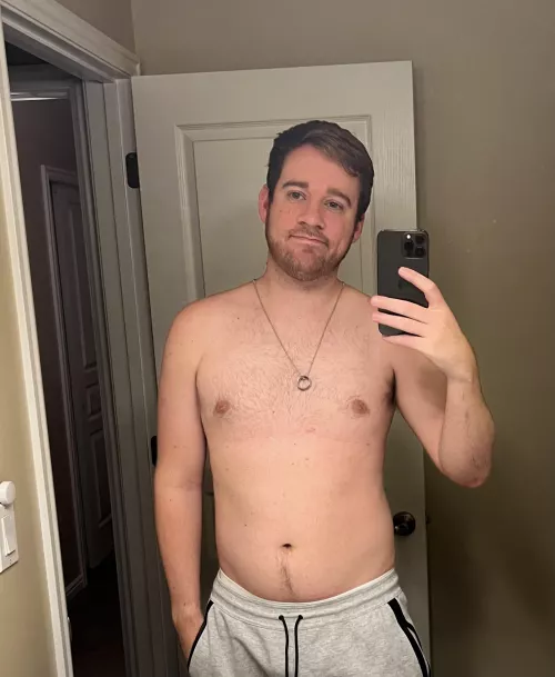 I may not have the most attractive body, but I’m feelin myself today! 😄