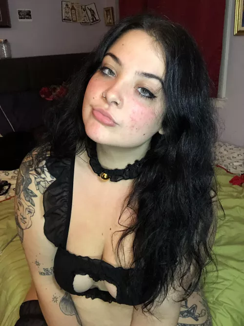 i need to find something to do with my mouth asap… any ideas?