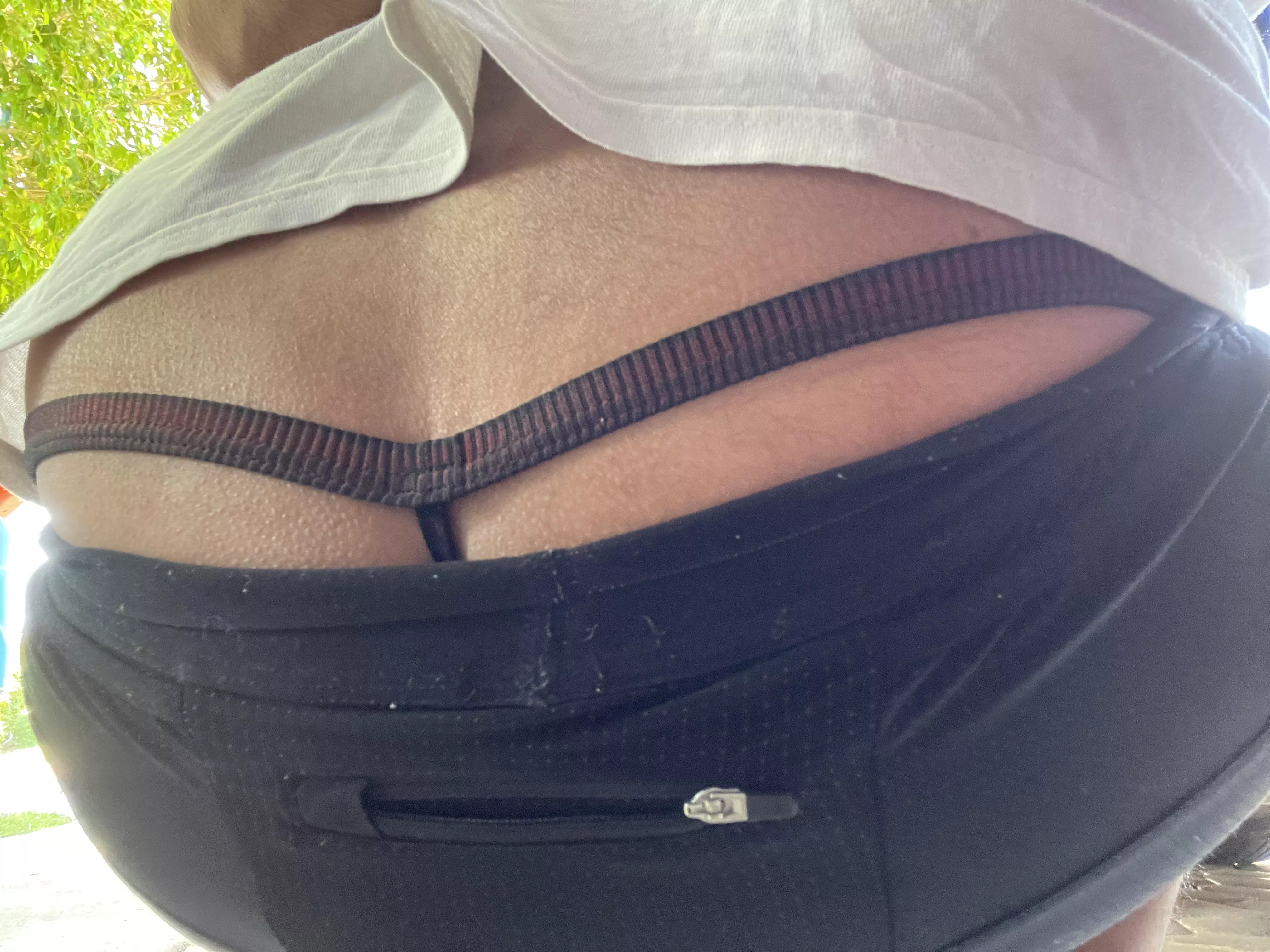 I seldom wear shorts and never wear thongs with them. But I bent over to pick something up and when my shirt came up I felt the draft of wind hit my low back and knew my string was showing 😂 I seldom wear shorts and never wear thongs with them. But I bent over to pick something up and when my shirt came up I felt the draft of wind hit my low back and knew my string was showing 😂