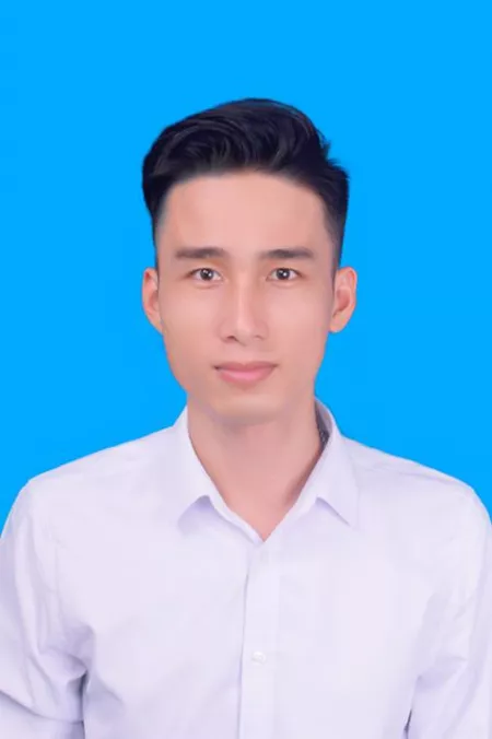 I swear that I didn't ask them to touch much to my CV photo 😅