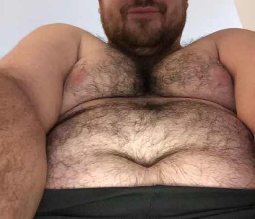 I tried to make my lips do the same thing as my belly button 😅