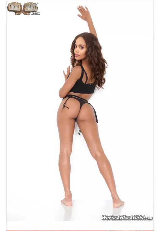 I wanna be a good little slut, do me what you’d do to me if I was your slave