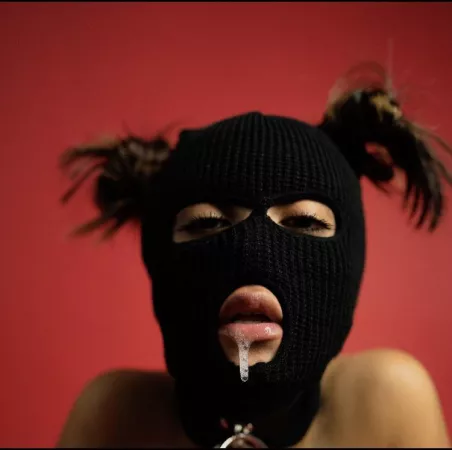 I wanna be your slut 💋