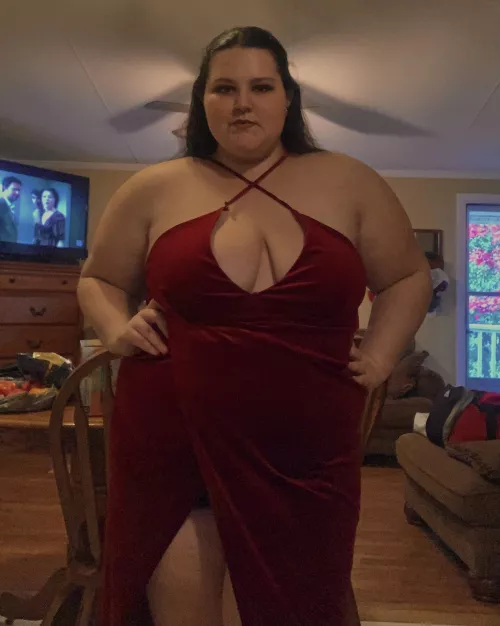 i was feelin myself in this dress 🥳