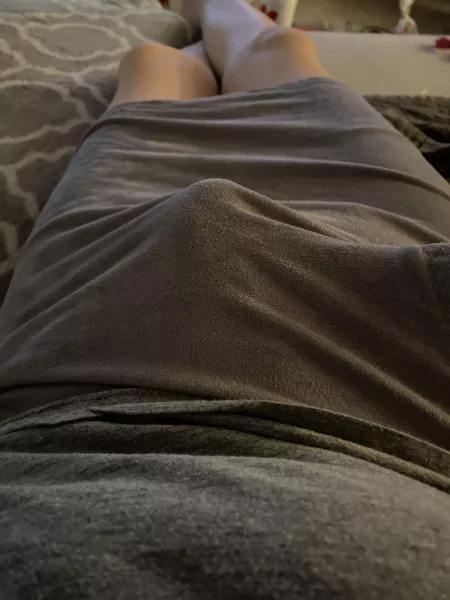 I wish I could wear skirts in public without turning heads 😅