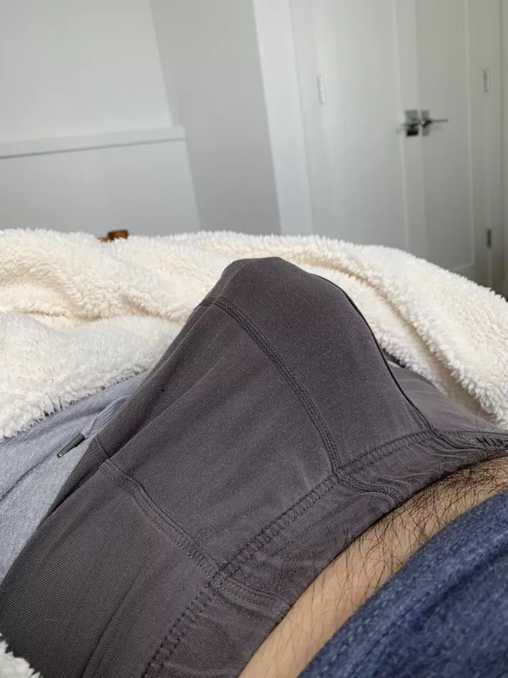 I wonder why wear shorts when the bulge is like this. DM for more