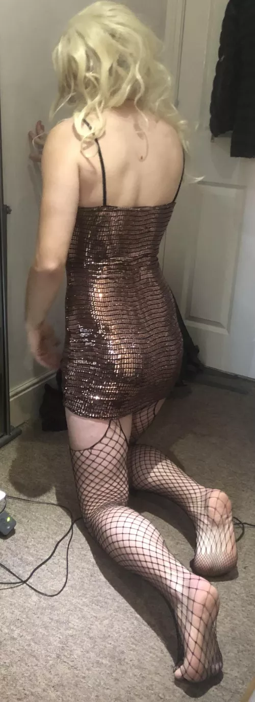 If all is takes is a wig and dress to make you look like this...you should give up on the idea of yo manhood...it’s pathetic 😘😈