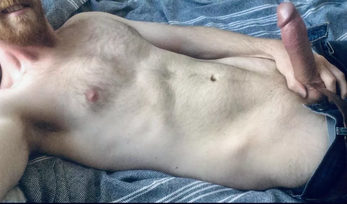 I’m 6’4, enjoy long walks on the beach, giving out spankings, and having you worship my cock while you sit on my bearded face