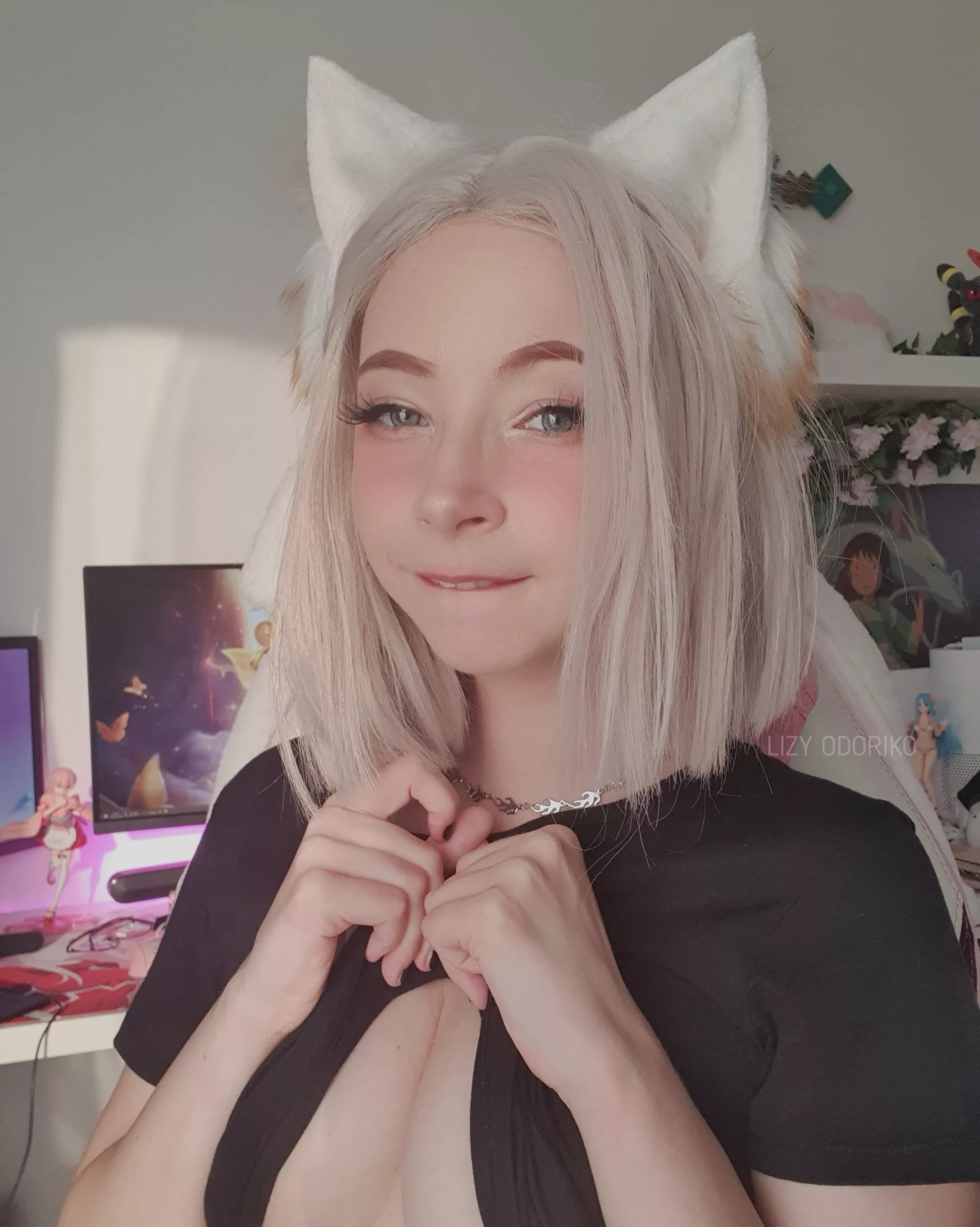 im a flat cat 🥰 [self]