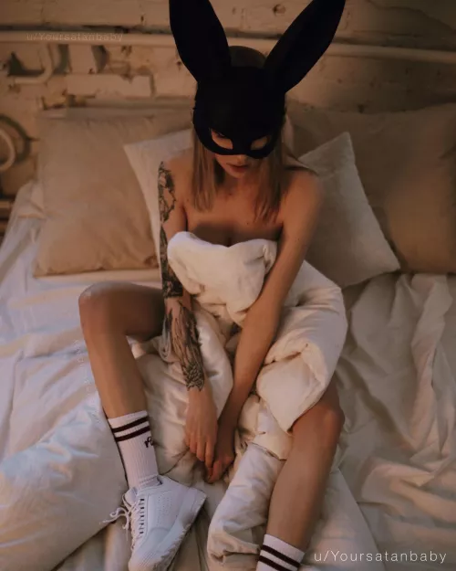 I'm a little bunny? 🐰🥺👉👈