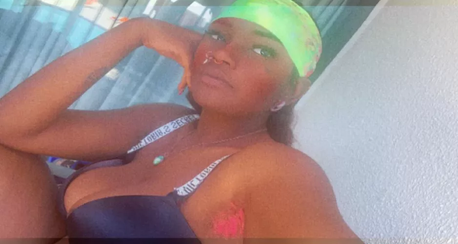 I’m about to cry because I can’t figure out how to post videos anywhere😩