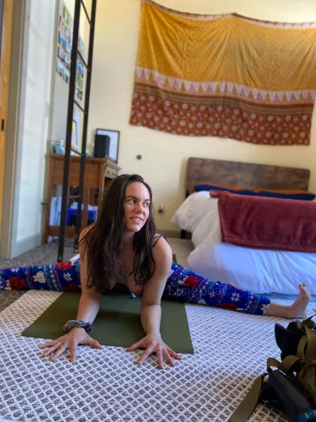 I’m all warmed up and ready to straddle you