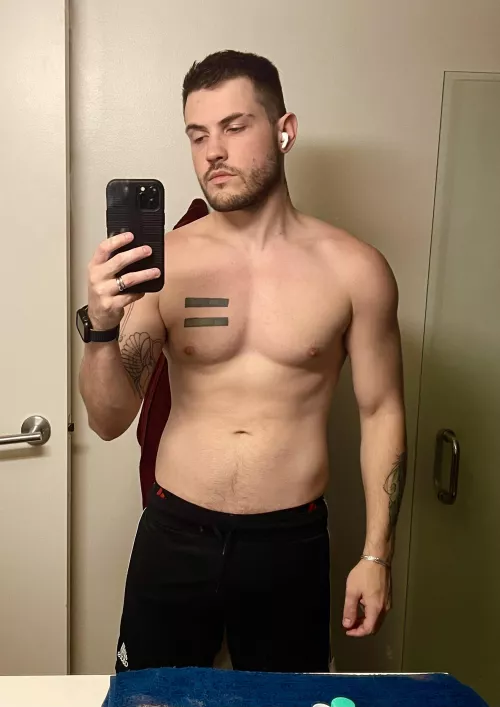 I’m back again, bros.