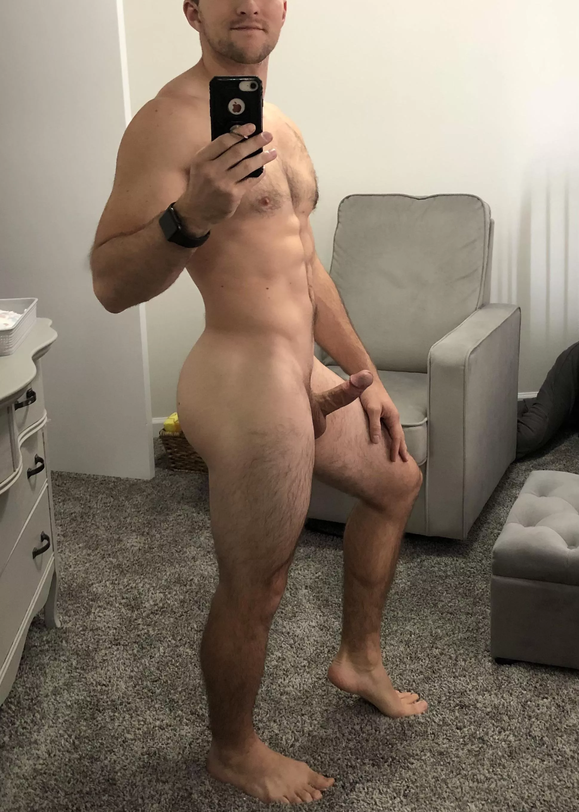I’m gonna have fun with this full body mirror😈
