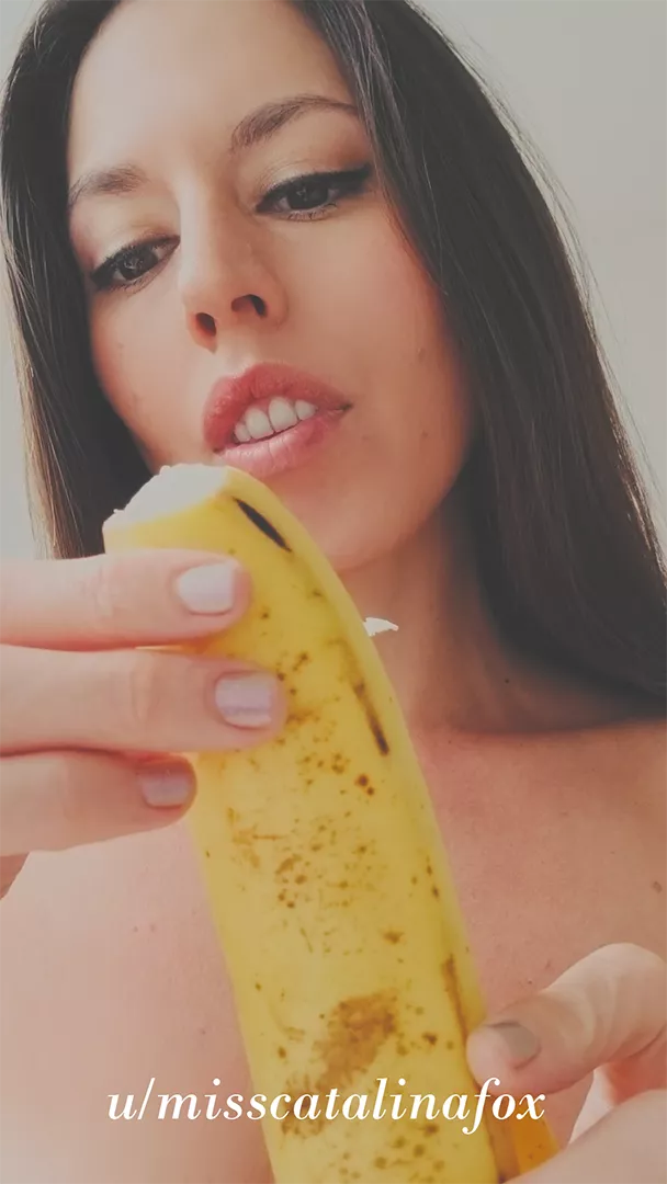 I'm hungry 🐒