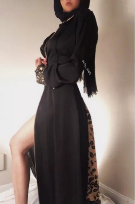 I’m naked underneath 🤫