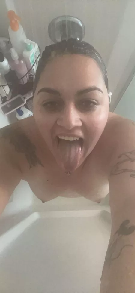 I’m not waiting for water in the mouth..😈😈