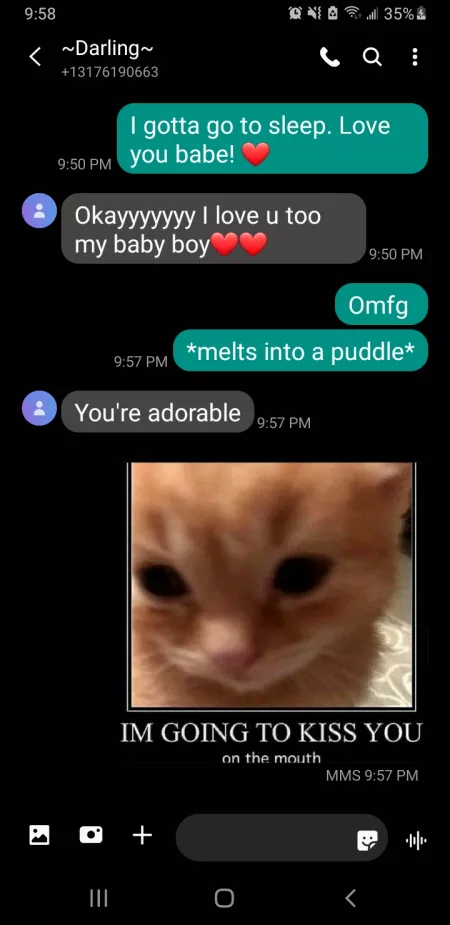 I'm so in love. I met this girl about 2 months ago and she's so fucking cool