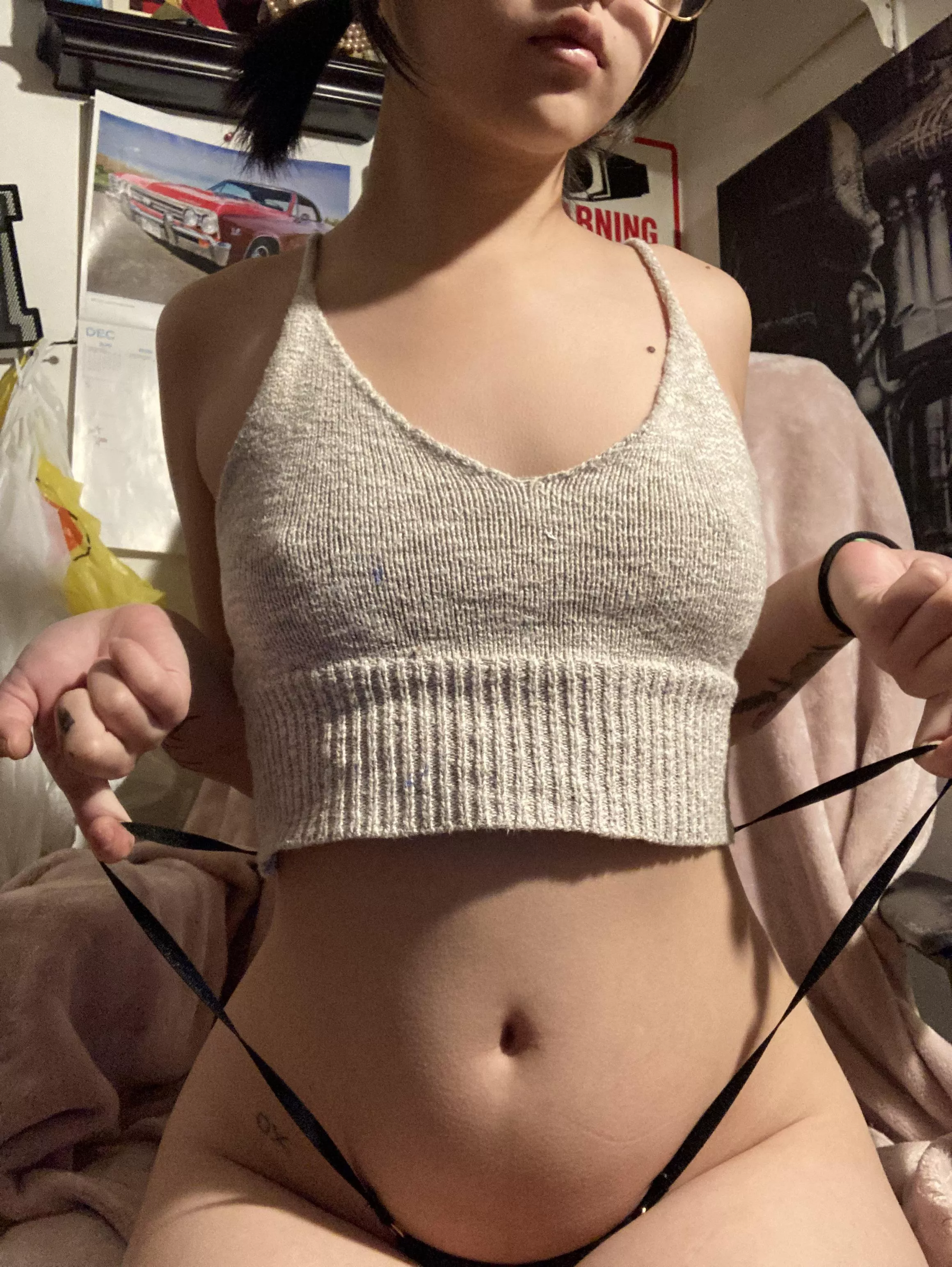 I’m starting to really like my tummy finally :))