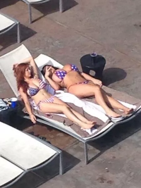 Imagine if you from balcony of house can see them and can say hello to her 😍😍😍!! What a wonderful view