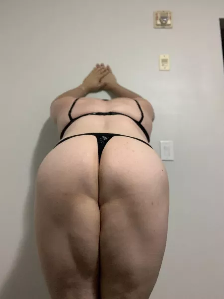 In position… who’s taking advantage of me??