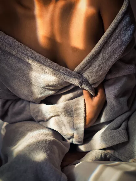 Indian hottie glowing post hot shower ✨ wanna suck my boobs and [f]ill up my holes? 😅