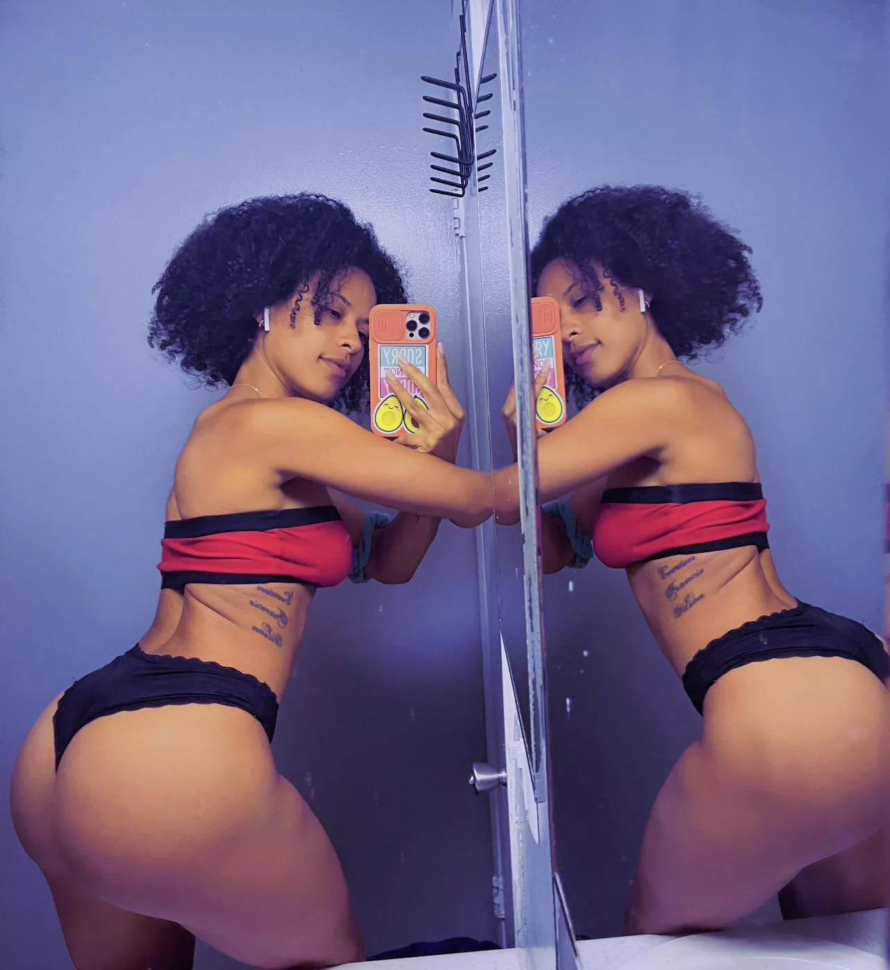 IRTR. There is not enough black girls on here, hope I can make up for that. 💕💋
