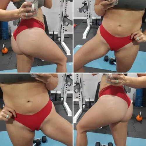 It was an all you can eat buffet between my pussy and ass after my workout 🤣🤤