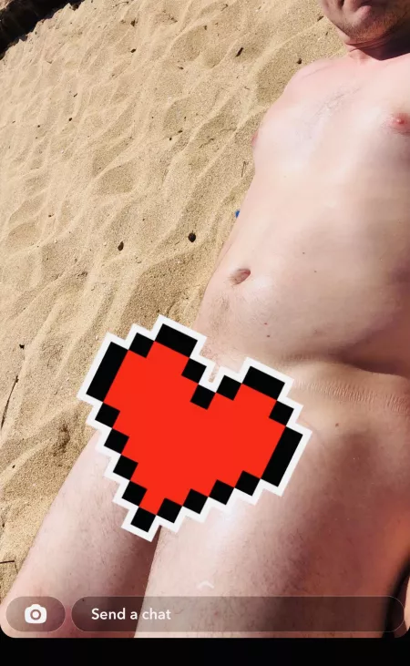 It’s my Cake Day! So here’s a recently recovered pic from my first nude beach experience and the reason I created this account !