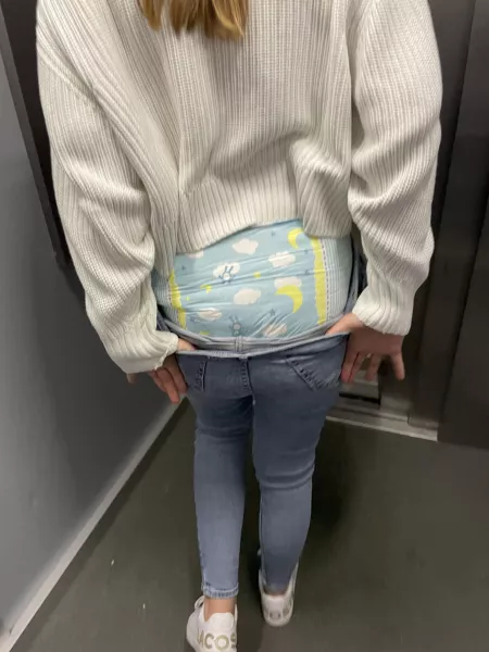 its public time again, should i wet it? 🥰😇