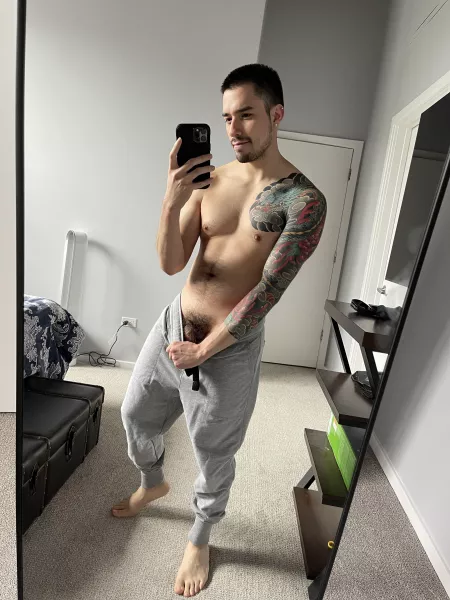 It’s sweat pants weather again