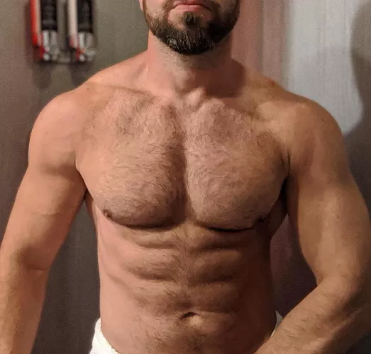 Join me in the shower? Dm me if you want to chat!