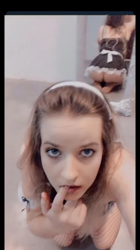 Just a girl in need of some dick 🥺💦 My page is free 😛🤍