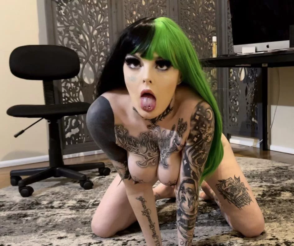 Just got fucked by my step bro 💚