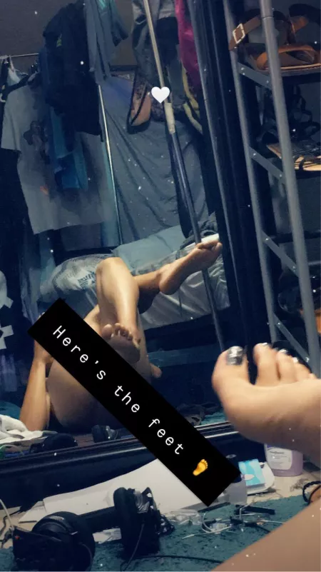 Just the feet for ya!!💕✨