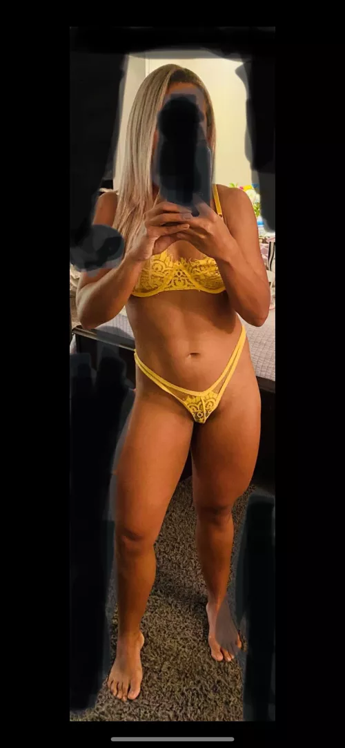 Kinda want to be an unicorn for a couple (first timer unicorn)