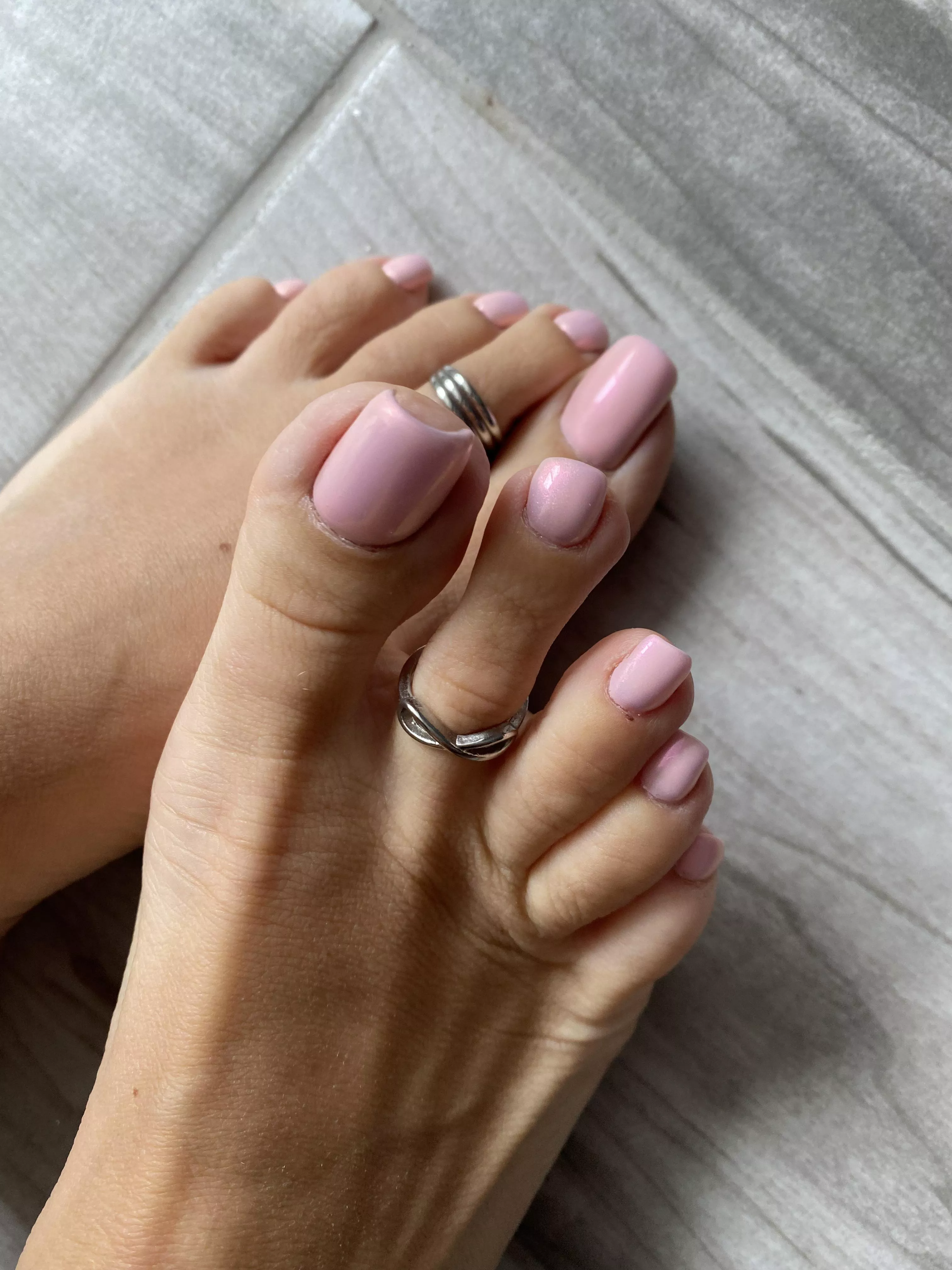 Kiss them 🥰💕