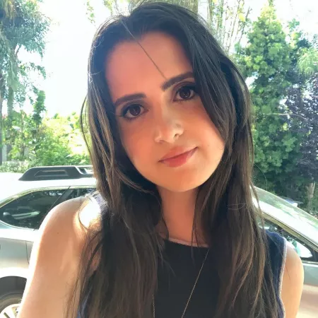 Laura Marie Marano