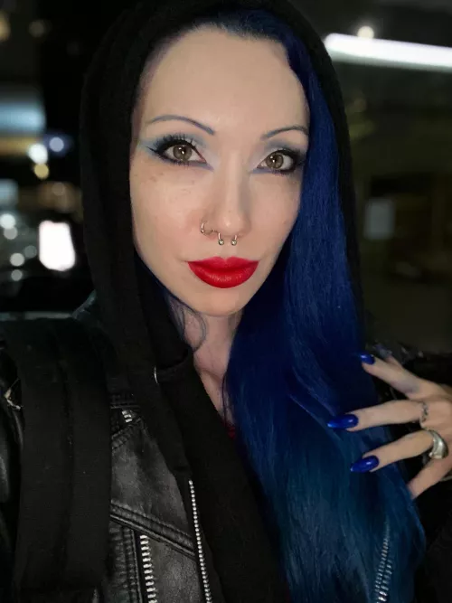 Leather jacket time 🖤