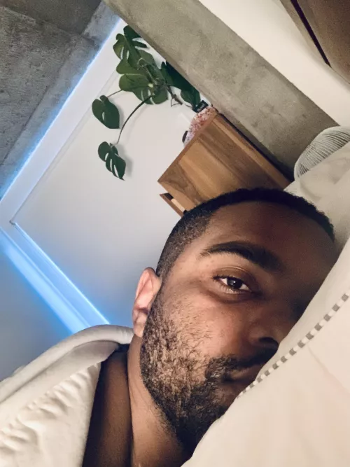 Let’s build a base together on a distant planet