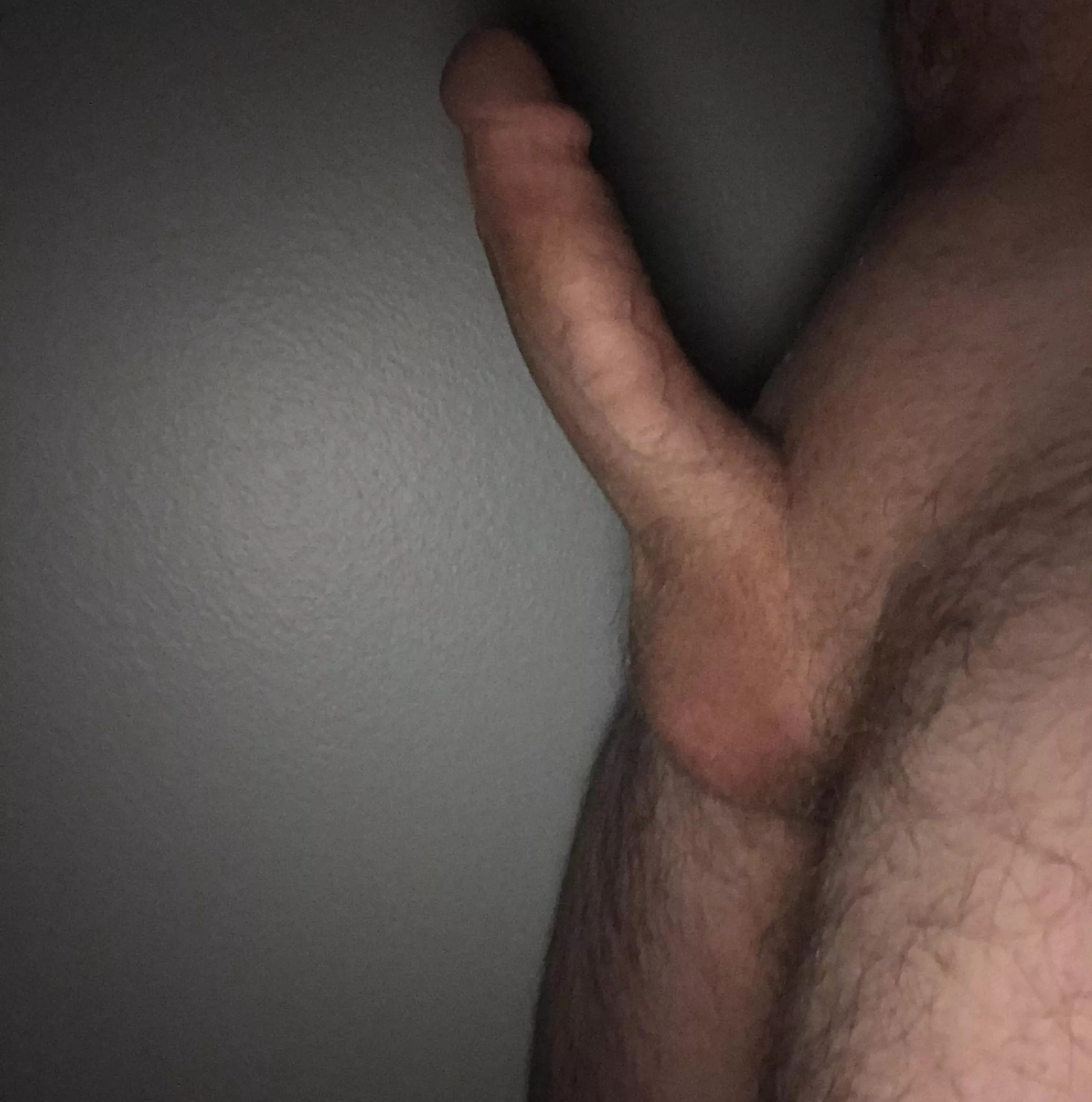 lets hear it! id prefer if you dm me your full rate😉(19M)