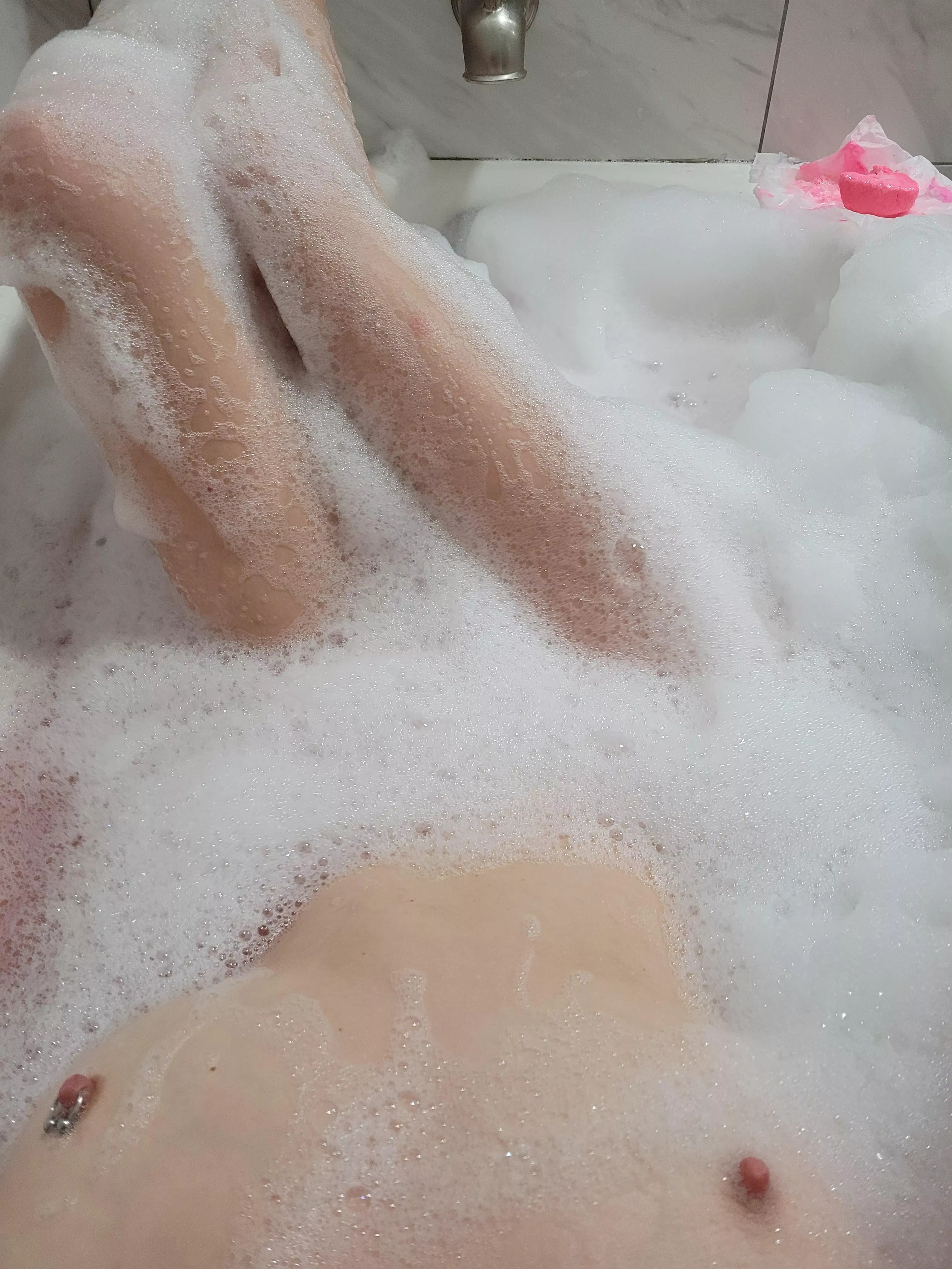 Little bubble bath time 🧼🛁