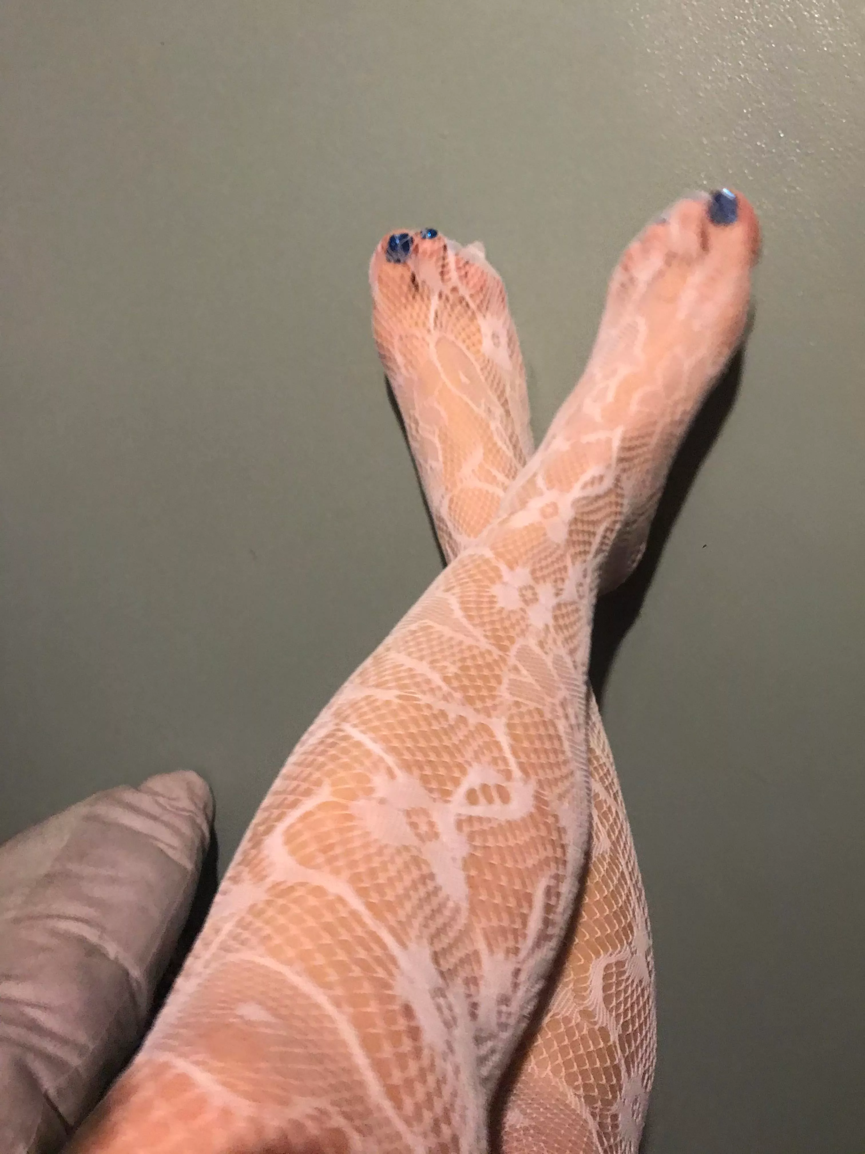 Little toes